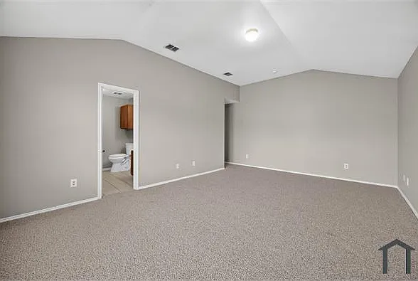 1432 Oak Hollow Ln — Photo 22