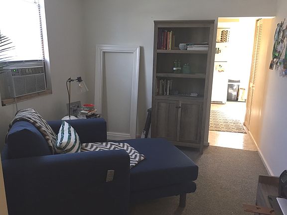 5th image of 3238 N Southport Ave #3