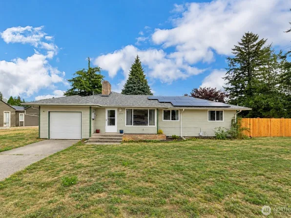 9205 50th Avenue NE, Marysville, WA 98270