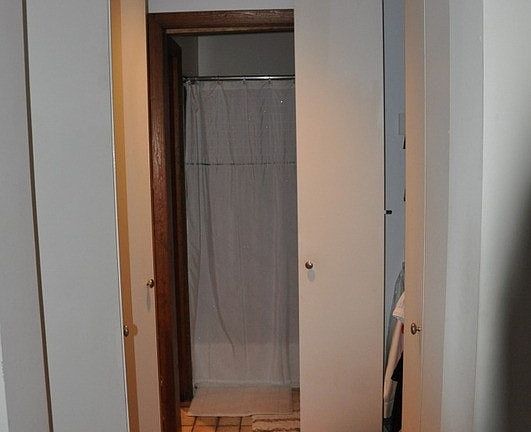 4th image of 3053 N Sheffield Ave #3C