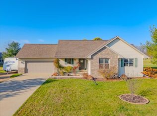 107 Dykstra Dr, Fall River, WI 53932