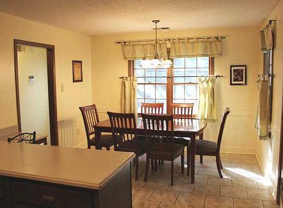 5th image of 2525 Germanwood Ln
