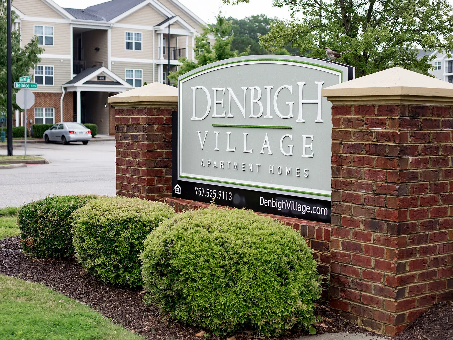 Denbigh Village — Photo 1