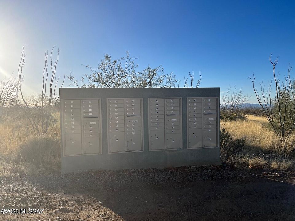 2nd image of 10513 E Ocotillo Rim Trl