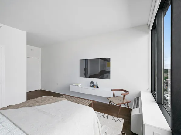 2030 Hudson Street image 47 of 284