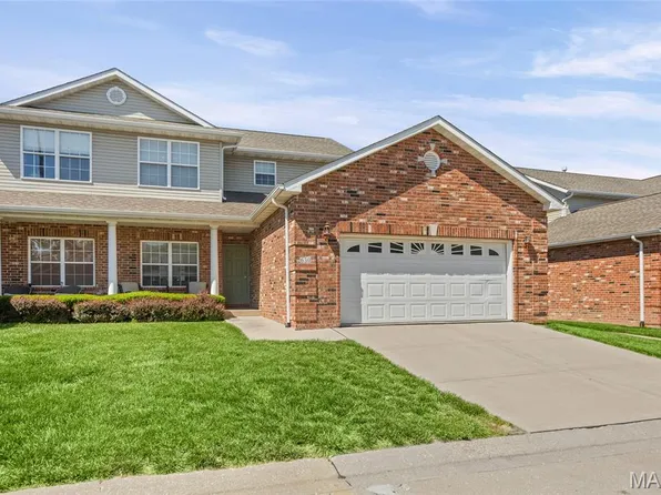 630 Titan Dr, O Fallon, IL 62269