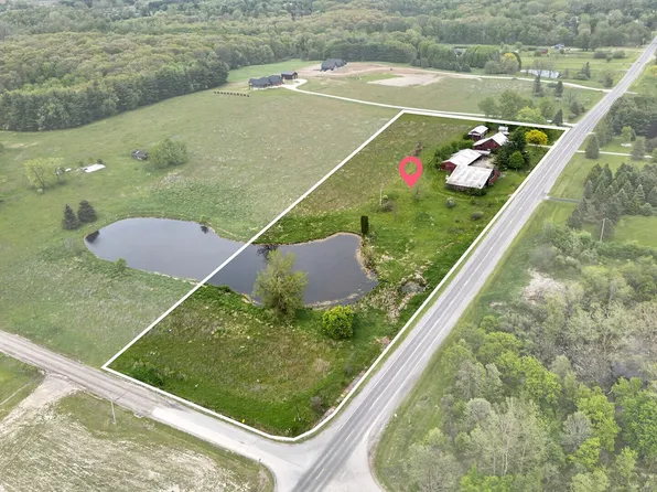 8103 Baldwin Rd, Goodrich, MI 48438