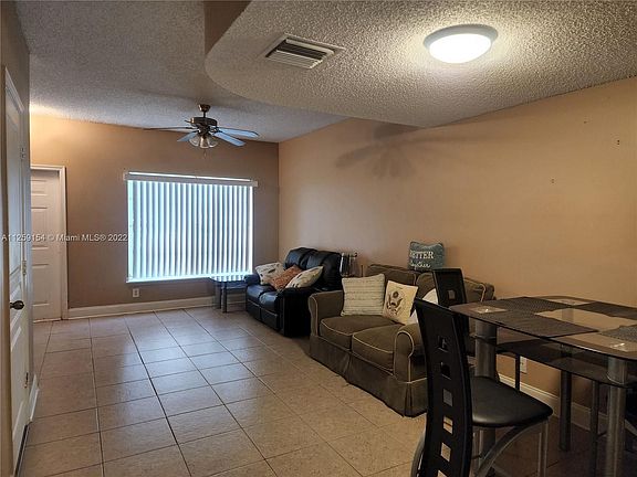 3rd image of 4902 SW 31st Ter #2-1