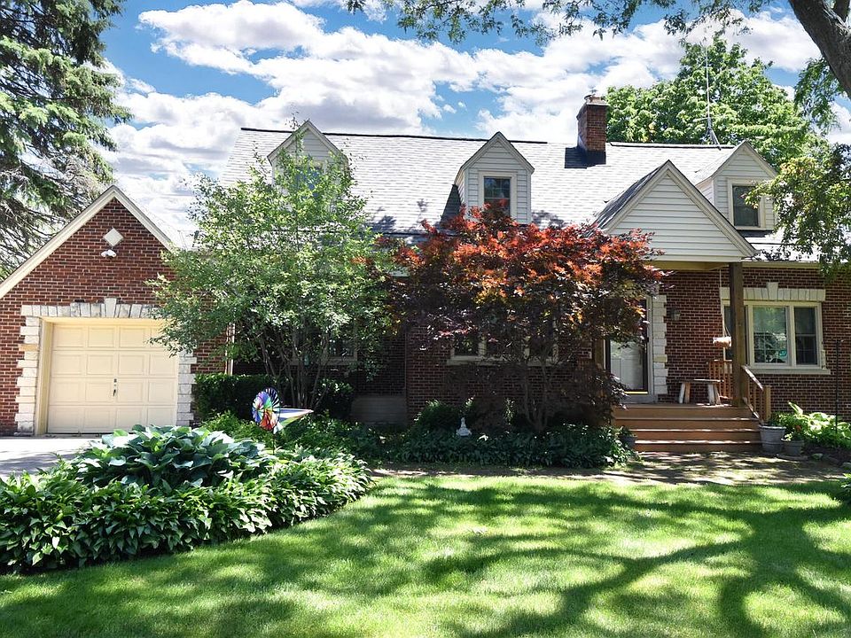 1st image of 4760 South Woodlawn PLACE