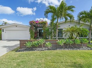 170 Beacon Ln, Jupiter Inlet Colony, FL 33469