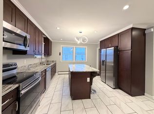 43 Frankton Ave, Brockton, MA 02301