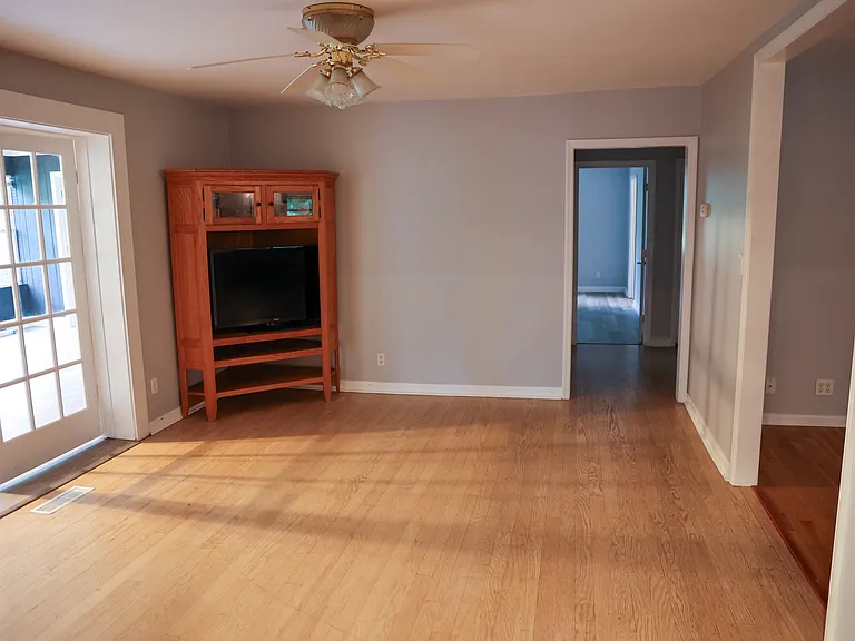 431 Franklin Rd — Photo 4
