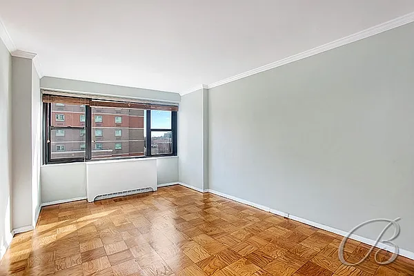 Sold by Bellmarc Realty | media 11