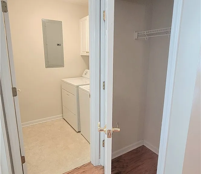 123 Perkins Pl — Photo 9