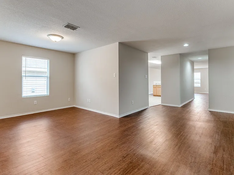 14048 Firebush Ln — Photo 3