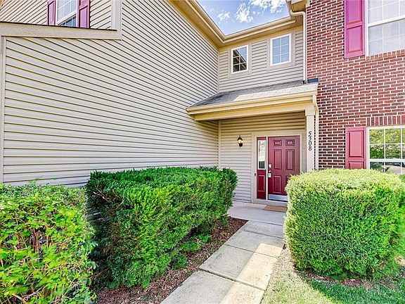 3rd image of 5308 Bombay Dr