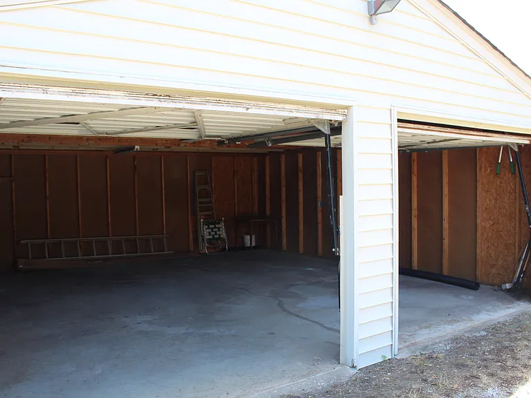 3841 N Highway 101 — Photo 22