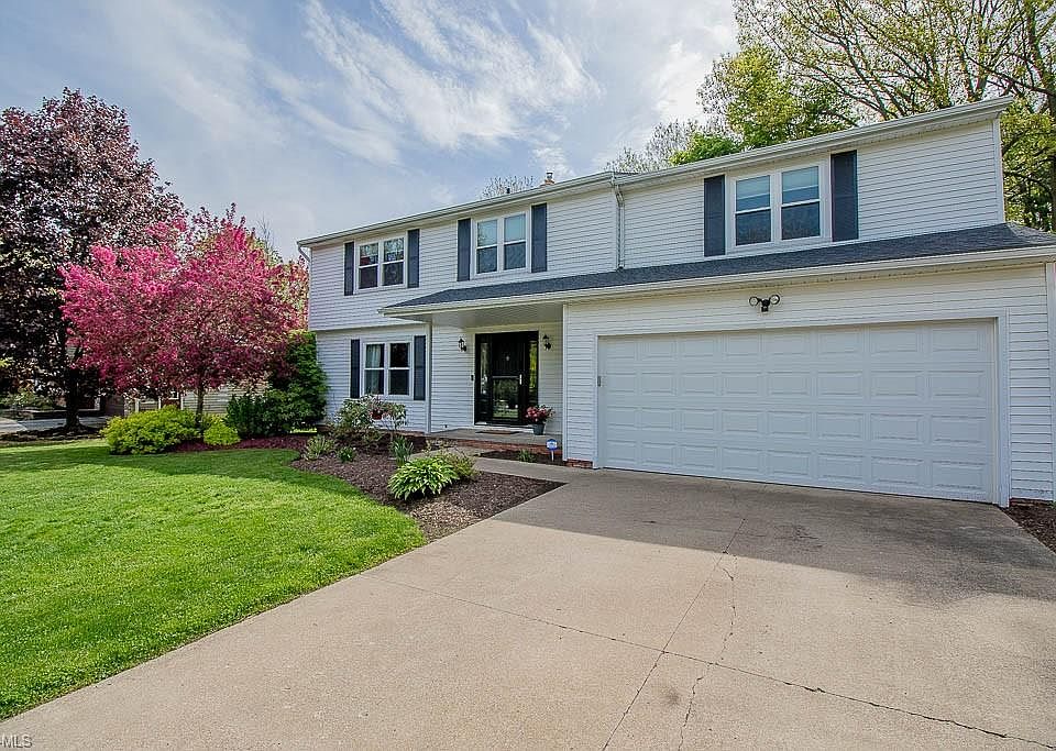 1st image of 7745 Oakridge Dr