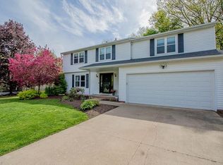 7745 Oakridge Dr, Concord Township, OH 44060