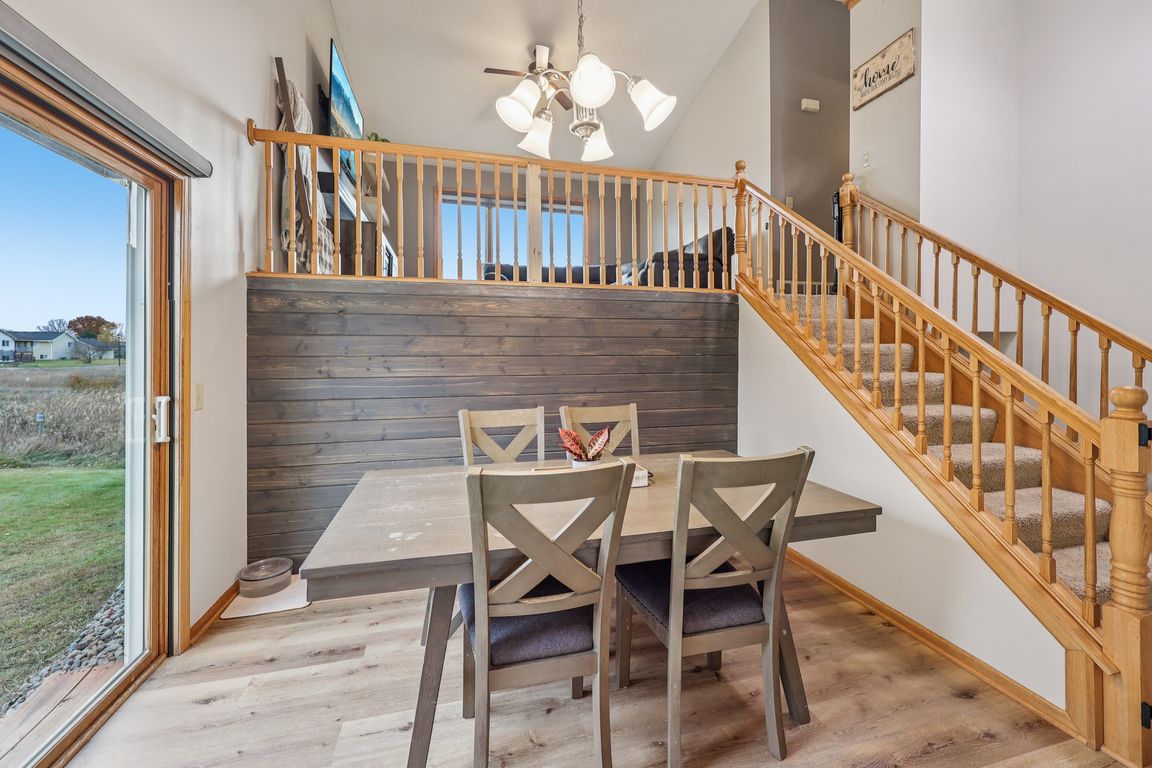 next background image