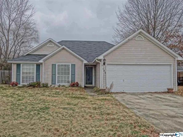 106 Yellowwood Ct NW, Madison, AL 35758