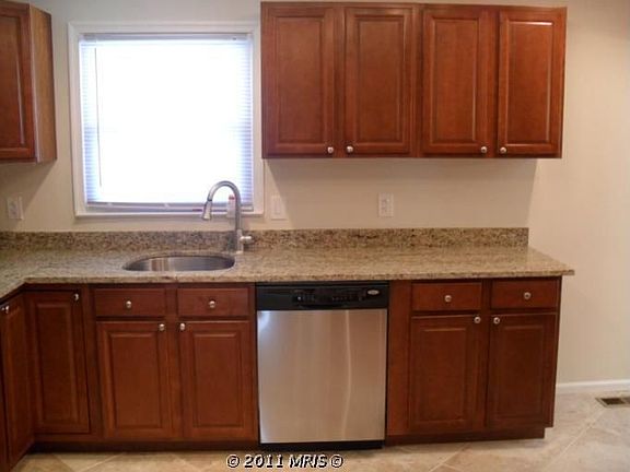 5th image of 9806 Dale Dr