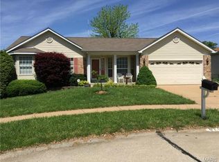 819 Winter Lake Ct, Saint Louis, MO