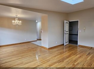 416 68th St APT 12, Guttenberg, NJ 07093