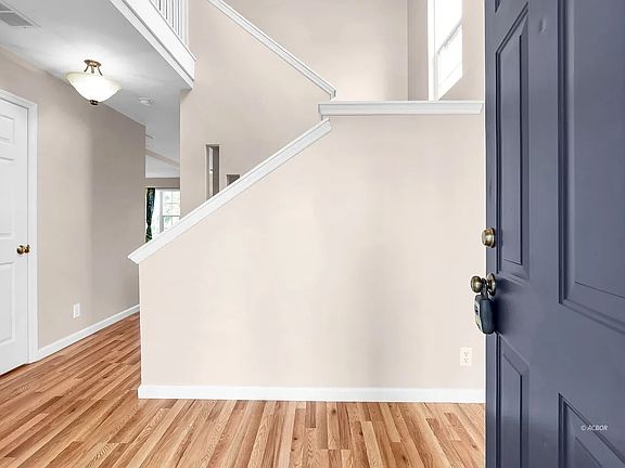 3rd image of 76 Westfield Pl