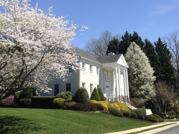 5124 52nd St NW, Washington, DC 20016