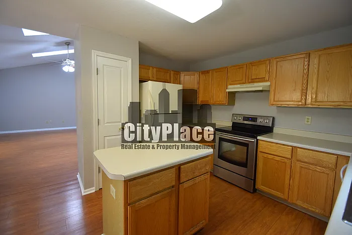 740 Sweet Creek Dr — Photo 13