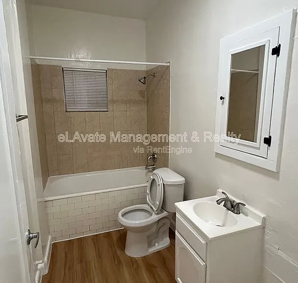 819 Irolo St — Photo 18