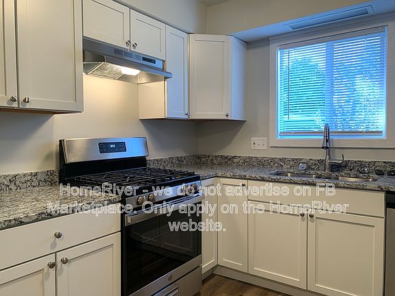 5th image of 11225 Moores Cir