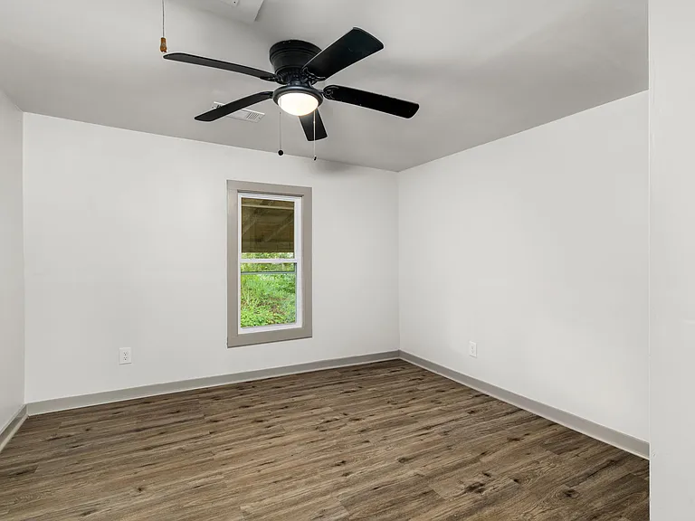 5444 Gimlet Rd — Photo 12