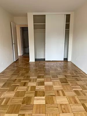 5th image of 435 E 77th St APT 9-E