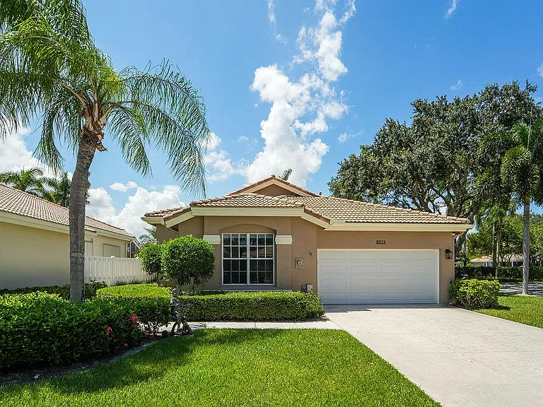 8213 Quail Meadow Trce — Photo 1