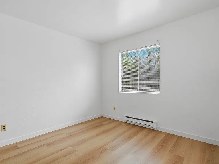 Glenn Dorado — Photo 15