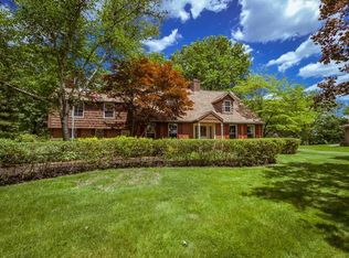 78 Saint Andrews Dr, Beaver Falls, PA 15010