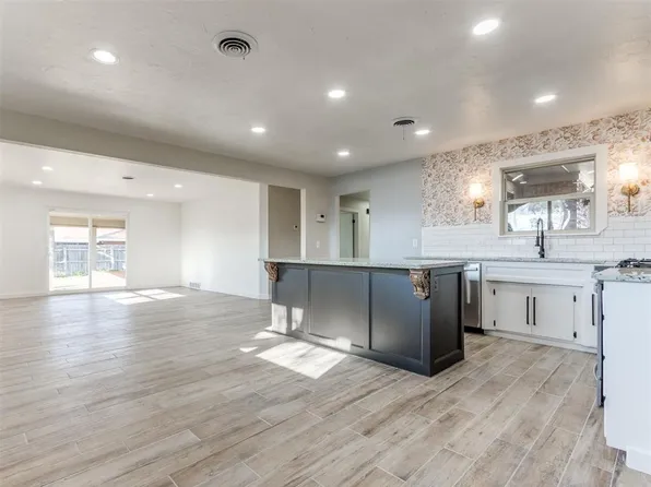 2821 Kerry Ln, Oklahoma City, OK 73120