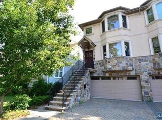 215 Lafayette Ave #C0215, Cliffside Park, NJ 07010