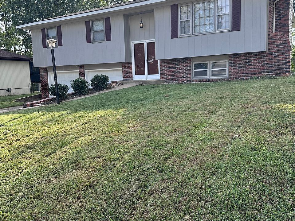 1st image of 126 King Ridge Rd