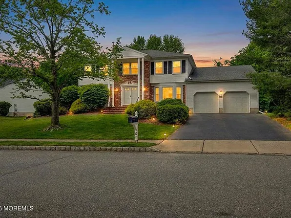 4 Arie Drive, Marlboro, NJ 07746