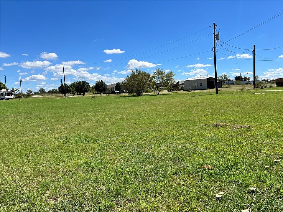 1st image of LOT 2 N Lakeway Dr