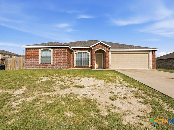 2nd image of 3611 Latigo Dr