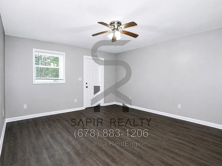 371 Lanier St NW #4 — Photo 3