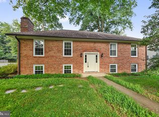 1916 Corliss Ct, Mc Lean, VA 22101