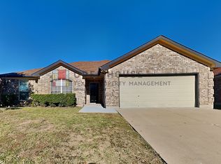 1631 Brookleaf Dr, Arlington, TX 76018