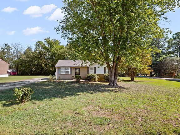 2nd image of 265 Freeman Dr