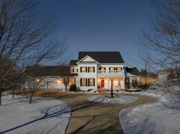 805 Timothy Dr SE, Stewartville, MN 55976