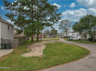 123 Coral Ct, Grandy, NC 27939